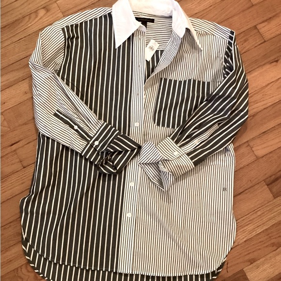 NWT BANANA REPUBLIC BUTTON UP - Picture 2 of 11